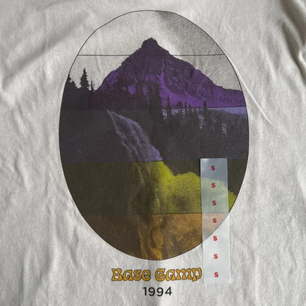 Old Navy Base Camp 1994 Graphic Tee NWT Mens Small White Back Print T Shirt - Picture 2 of 7